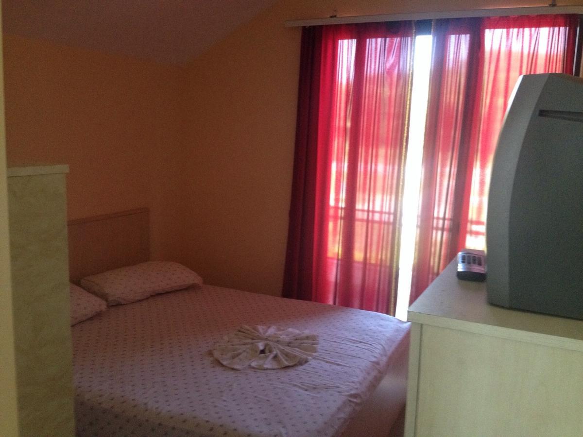 Hotel President Голем Екстериор снимка