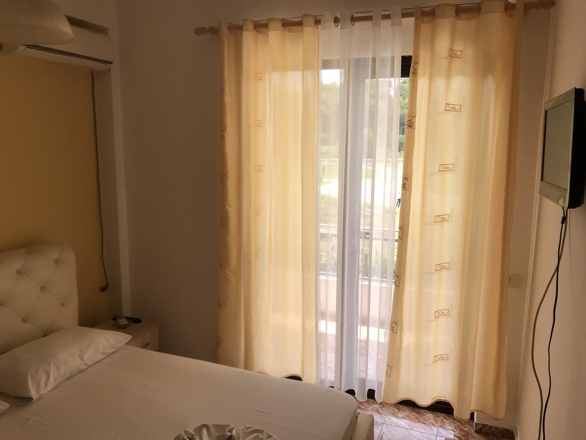 Hotel President Голем Екстериор снимка